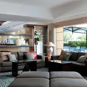 Courtyard By Marriott Park Roma
