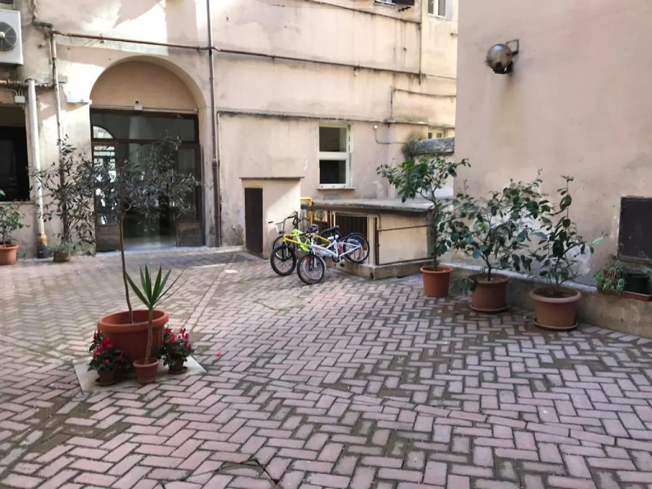 Ann Inn Rom 0*,  Italien